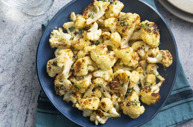 Perfectly Roasted Cauliflower: A Simple & Flavorful Recipe